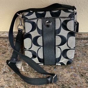 COACH Signature Stripe Swingpack